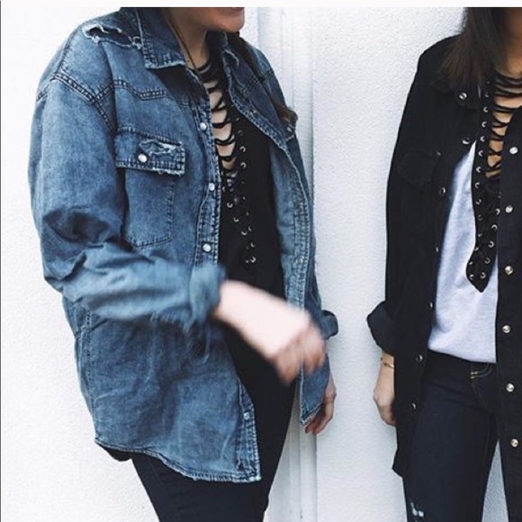 LF carmar distressed sweatshirt - Picture 1 of 8